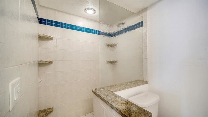 Image No.38-2 Bed Property for sale