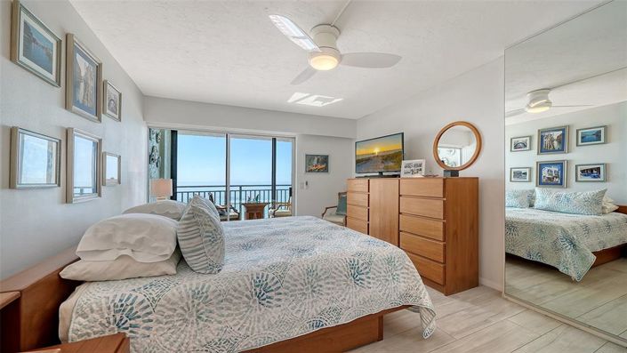 Image No.40-2 Bed Property for sale