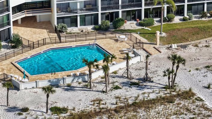 Image No.47-2 Bed Property for sale