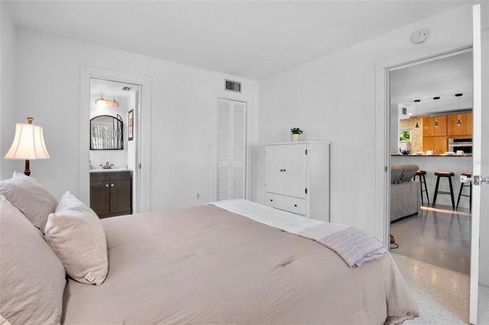 Image No.21-Propriété de 5 chambres à vendre à Sarasota