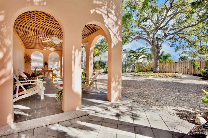 Image No.4-Propriété de 5 chambres à vendre à Sarasota