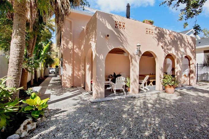 Image No.5-Propriété de 5 chambres à vendre à Sarasota