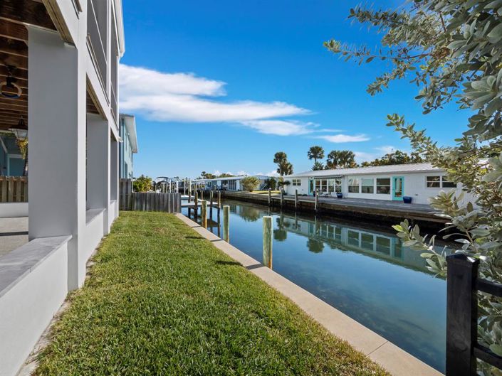 Image No.11-3 Bed Property for sale