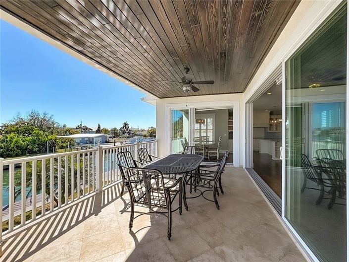 Image No.55-5 Bed Property for sale