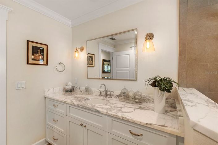 Image No.35-3 Bed Property for sale