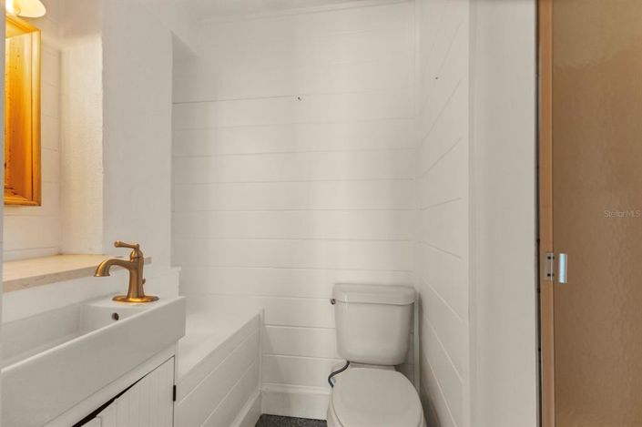 Image No.45-3 Bed Property for sale