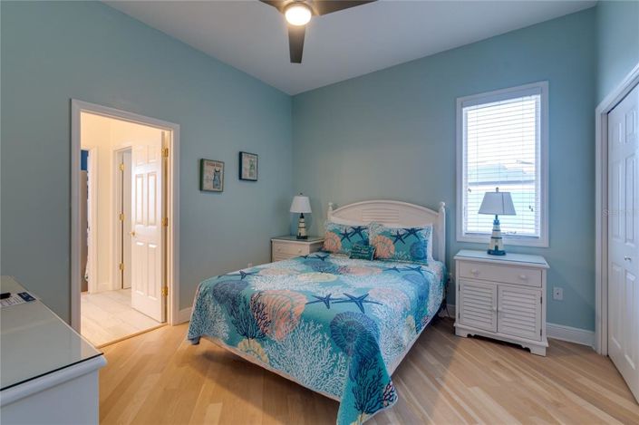 Image No.22-5 Bed Property for sale