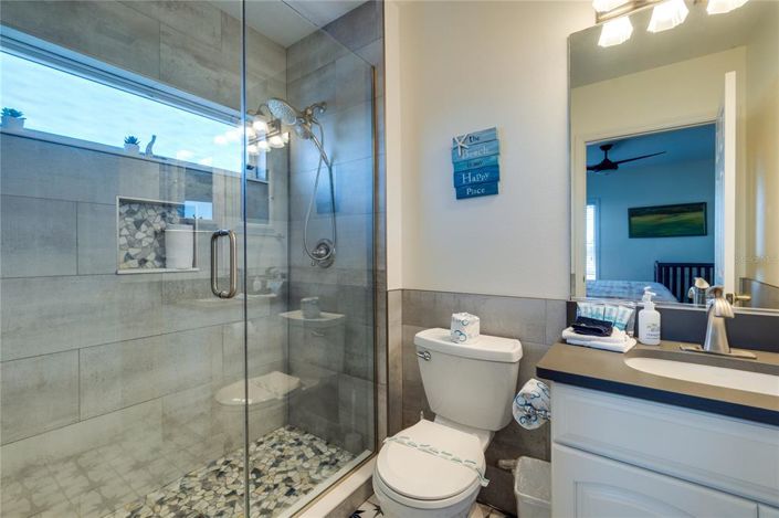 Image No.34-5 Bed Property for sale