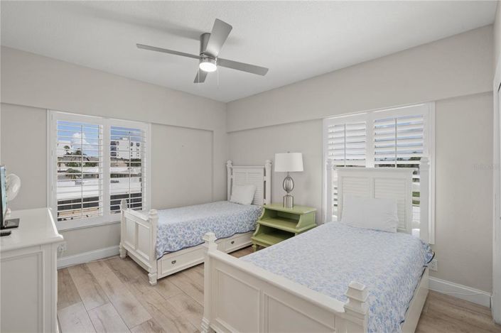 Image No.17-2 Bed Property for sale