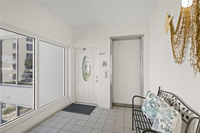 Image No.2-2 Bed Property for sale