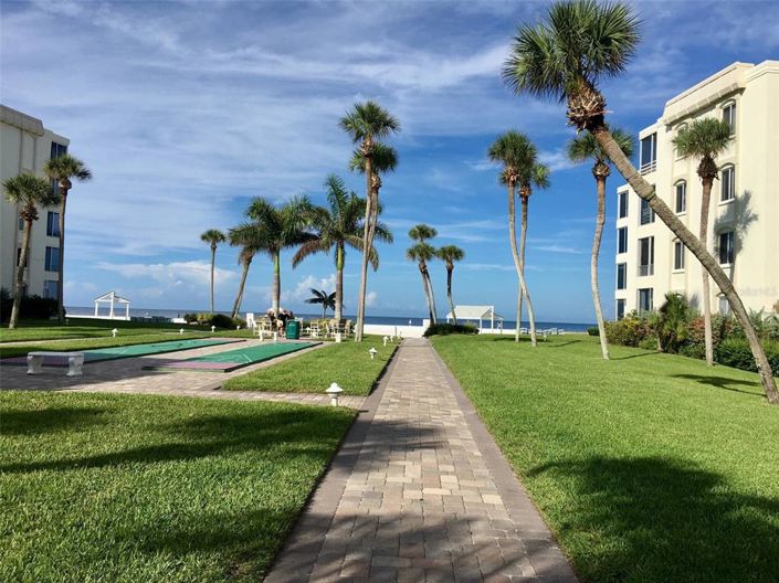 Image No.37-2 Bed Property for sale