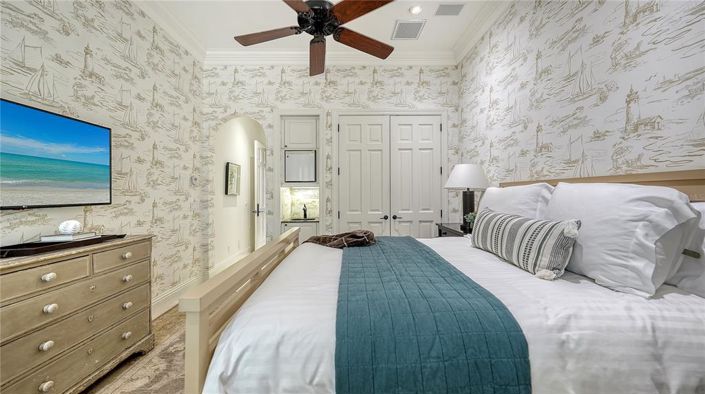 Image No.49-6 Bed Property for sale