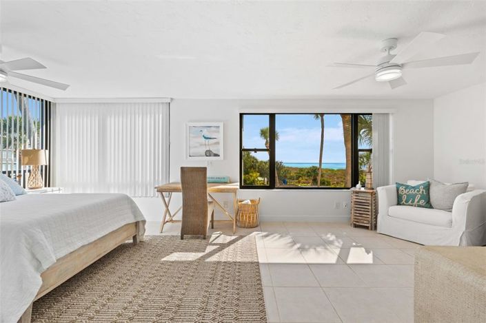 Image No.24-2 Bed Property for sale