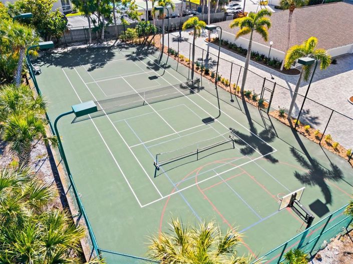 Image No.44-2 Bed Property for sale