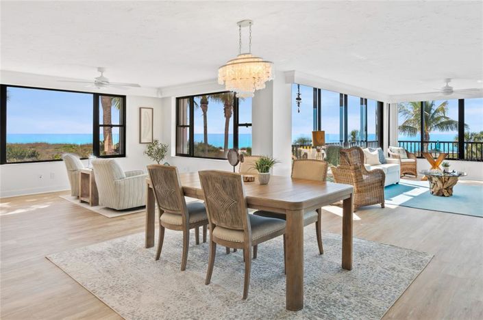 Image No.7-2 Bed Property for sale