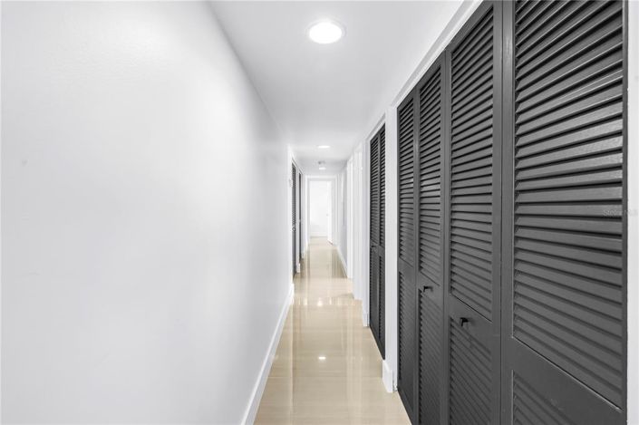 Image No.20-3 Bed Property for sale