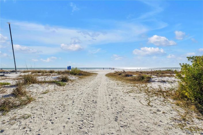 Image No.43-3 Bed Property for sale