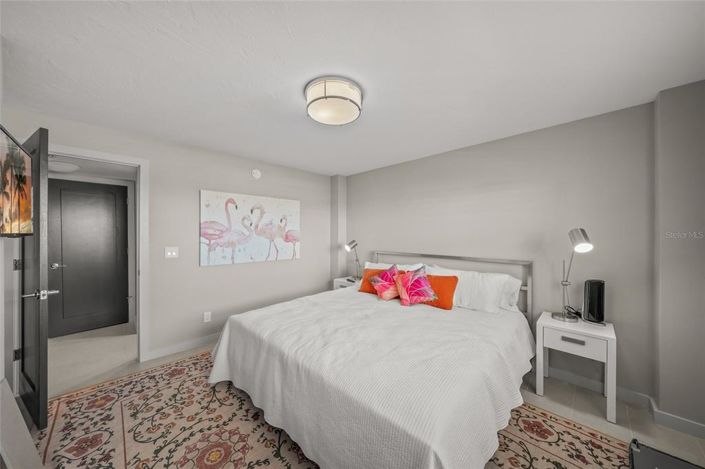 Image No.18-2 Bed Property for sale