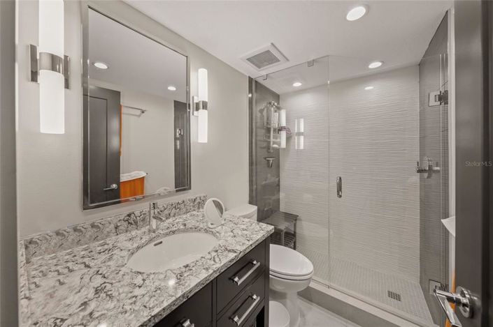 Image No.19-2 Bed Property for sale