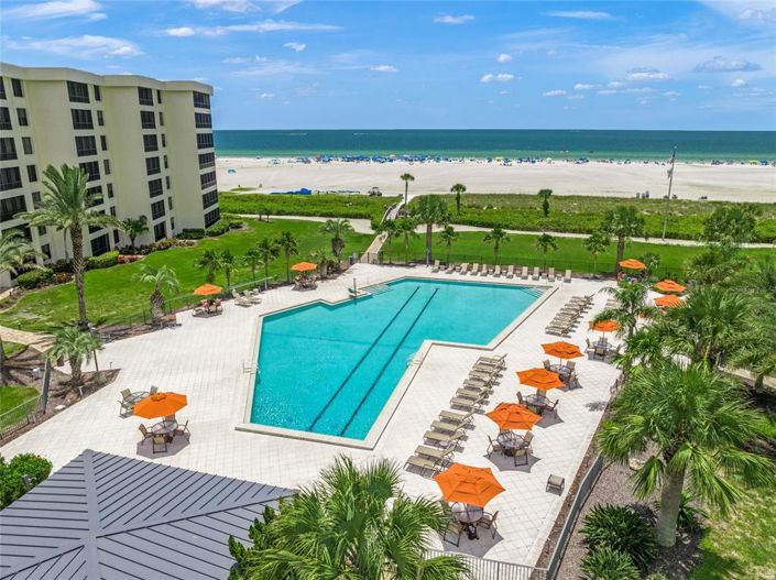 Image No.52-2 Bed Property for sale