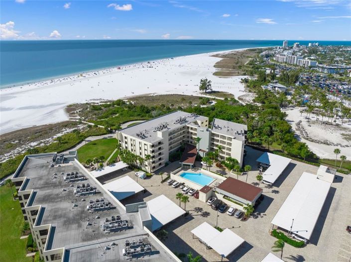 Image No.54-2 Bed Property for sale