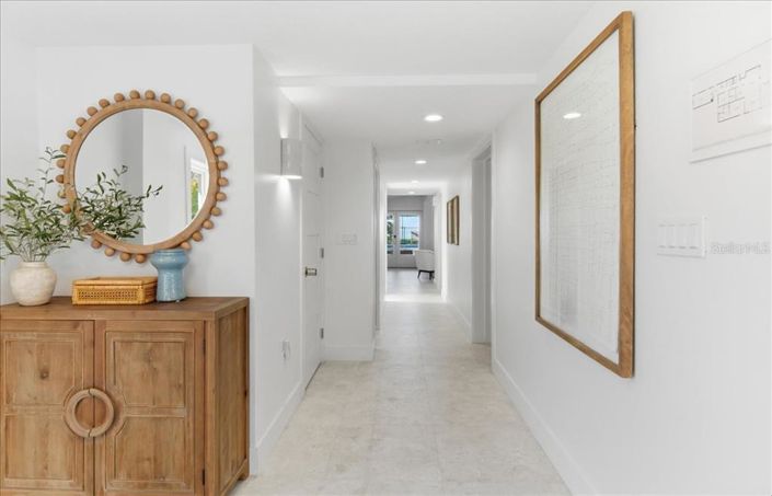 Image No.19-3 Bed Property for sale