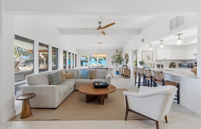 Image No.22-3 Bed Property for sale