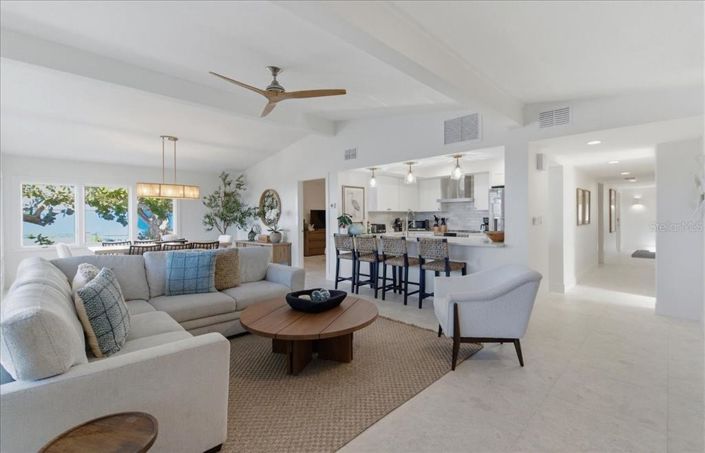 Image No.23-3 Bed Property for sale