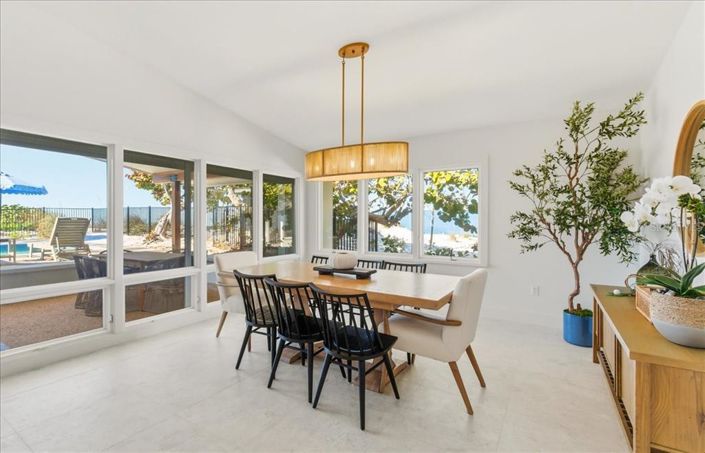 Image No.25-3 Bed Property for sale