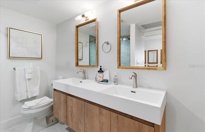 Image No.47-3 Bed Property for sale