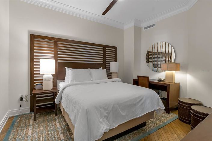 Image No.24-3 Bed Property for sale