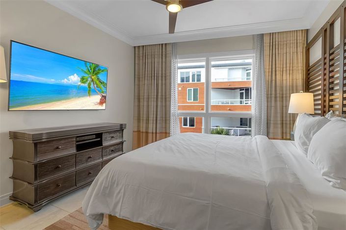 Image No.42-3 Bed Property for sale