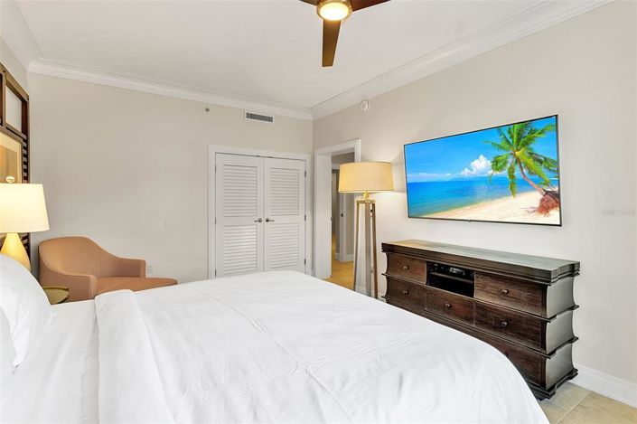 Image No.43-3 Bed Property for sale