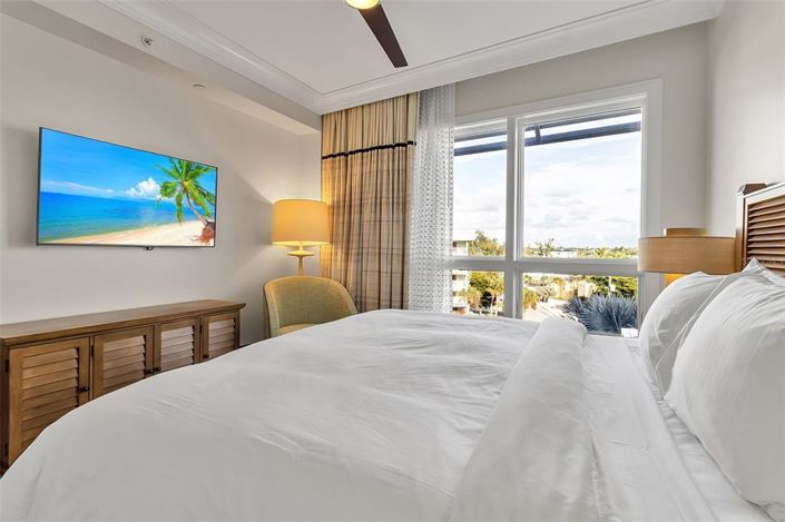 Image No.48-3 Bed Property for sale