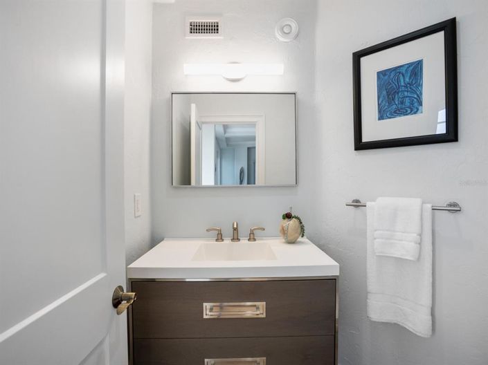 Image No.18-4 Bed Property for sale