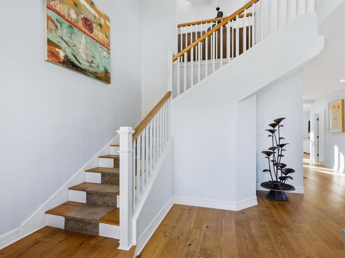 Image No.19-4 Bed Property for sale