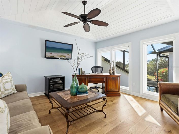 Image No.21-4 Bed Property for sale