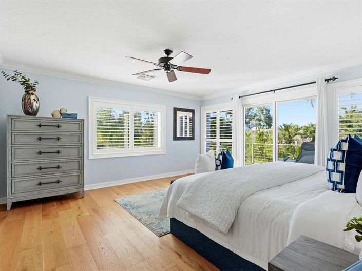 Image No.22-4 Bed Property for sale