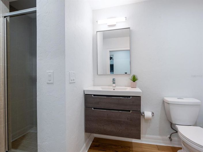 Image No.33-4 Bed Property for sale