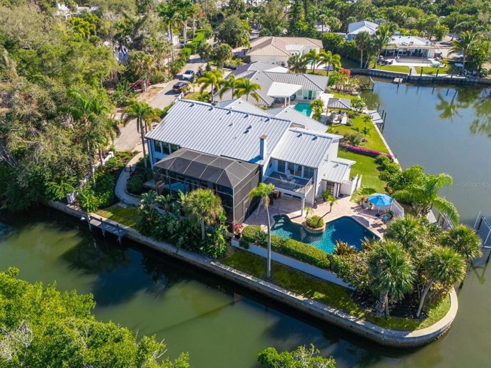 Image No.41-4 Bed Property for sale