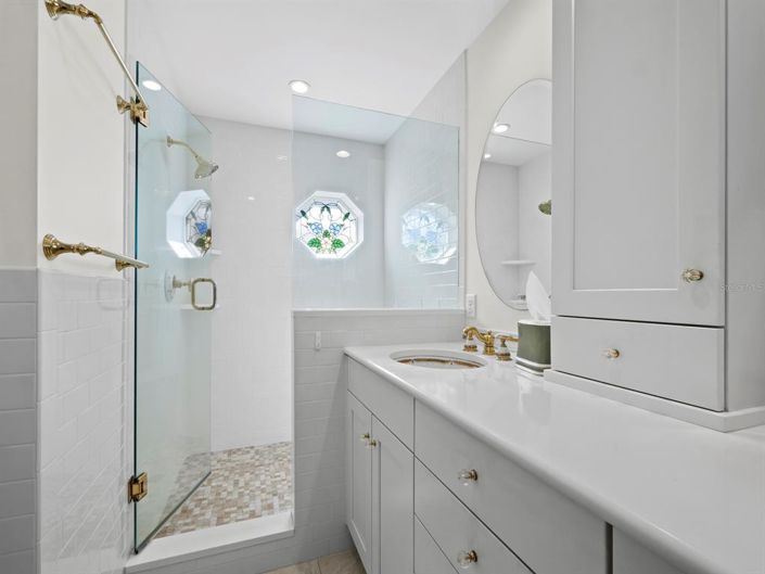 Image No.22-3 Bed Property for sale