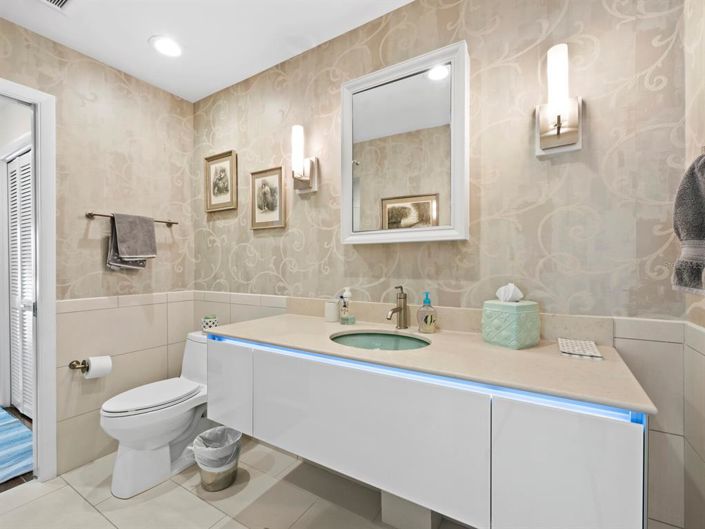 Image No.25-3 Bed Property for sale