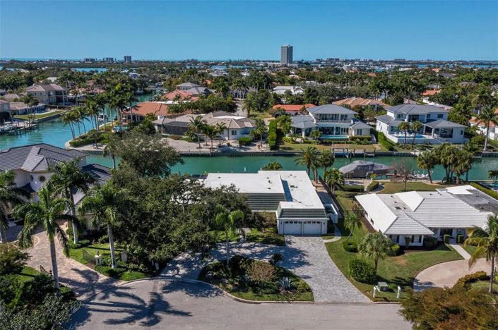 Image No.36-3 Bed Property for sale