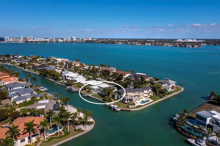 Image No.41-3 Bed Property for sale