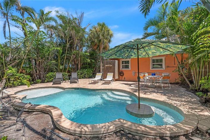 Image No.21-1 Bed Property for sale