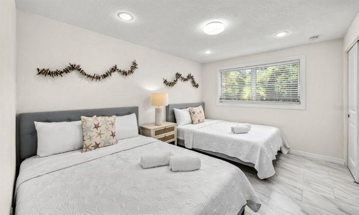 Image No.47-4 Bed Property for sale