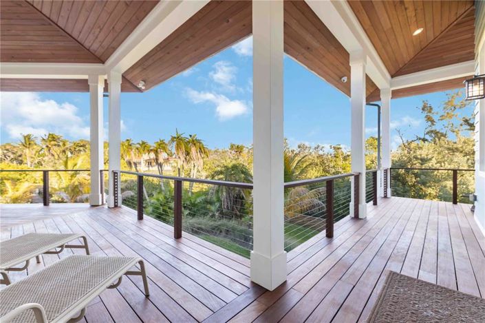 Image No.36-6 Bed Property for sale