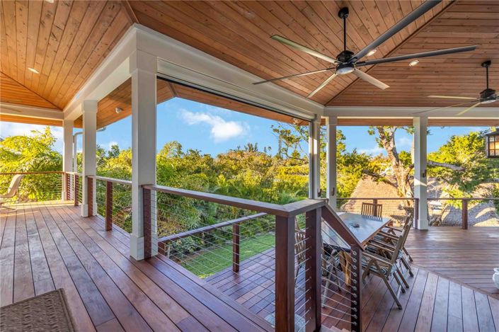 Image No.42-6 Bed Property for sale