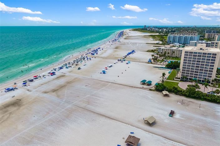 Image No.32-2 Bed Property for sale