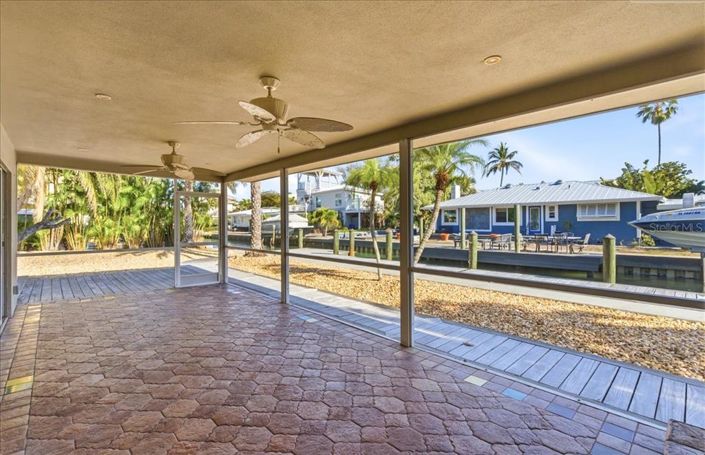 Image No.40-2 Bed Property for sale